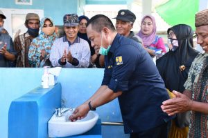 Tak Mengenal Hari Libur, Sekda Ridwan Yasin Lakukan Uji Fungsi Program Pamsimas Dibeberapa Desa