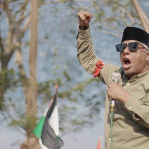 GAGAL MEMBACA, SUKSES MENGKRITIK