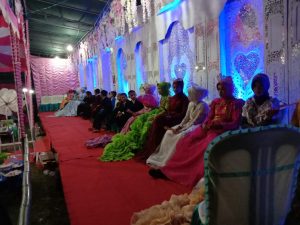 Pakai Dana Pribadi, Kades Totopo Langsungkan Kegiatan Sunatan dan Pembeatan Massal