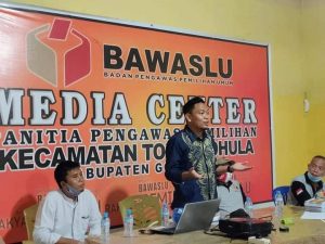 Ketua Bawaslu Wahyudin Akili Lakukan Monitoring Ke Seluruh Panwascam Se-Kabupaten Gorontalo