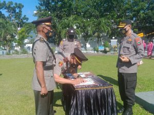 Kapolres Pimpin Serah Terima Tiga Jabatan Kapolsek Jajaran Polres Bitung