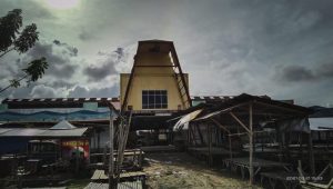 Pasar Moderen Yang Ketinggalan Zaman