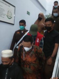 Direktur PT. Putri Sinar Buana Ditahan Kejari Kab Gorontalo