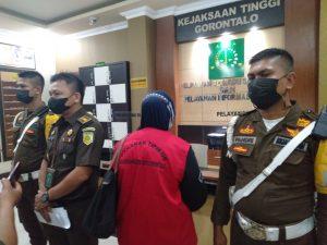‘AO’ Buronan Kasus Korupsi Pengadaan Jaringan SIM di RSUD Aloe Saboe Tahun 2004 Berhasil Ditangkap