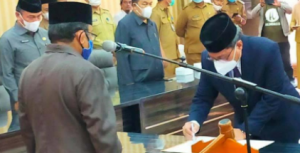 Bupati Indra Yasin Resmi Lantik Suleman Lakoro Jadi Pj Sekda Gorut