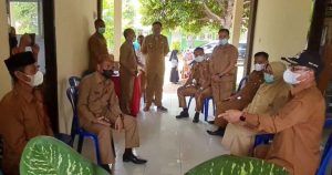 Genjot Progres Vaksinasi, Wabub Gorut Turun ke Beberapa Sekolah di Kecamatan Kwandang