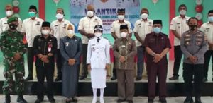 Lantik Penjabat Kepala Desa Bulontio Timur, Bupati Gorut Ingatkan Pentingnya Komunikasi Antar Lembaga