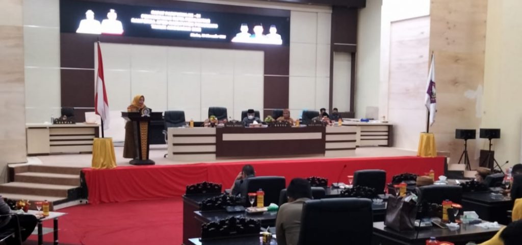 Pemda Pohuwato Sampaikan Nota Pengantar Ranperda APBD Tahun 2022