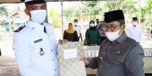 PAW Kades Wapalo Dilantik, Bupati Indra Yasin: Selamat Bertugas