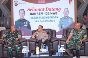Kapolda Gorontalo Terima Kunjungan Pejabat Lama dan Baru Danrem 133/ Nani Wartabone