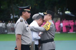 Berprestasi, 3 Anggota Polisi Gorontalo Diberangkatkan Umroh Gratis Oleh Kapolda