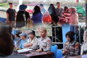 Jum’at Curhat Dengan Masyarakat, Kapolresta Ade Permana Optimis Berantas Miras di Kota Gorontalo