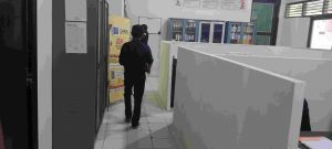 Perkembangan Rusaknya Mobil Dinas Bawaslu Kabupaten Gorontalo, Moh. Fadjri Arsyad Tolak Temui Wartawan