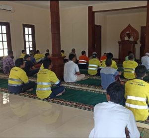 Bentuk Kepedulian Perusahaan Tambang PT. PETS Dapat Respon Positif Dari Karyawan Yang Beragama Islam