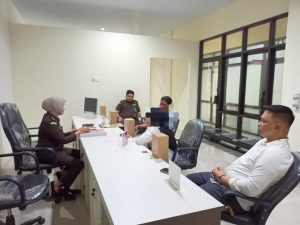 Polresta Gorontalo Kota, dan Kejaksaan Gelar Tahap II TPPU Yang Menyeret Pasutri