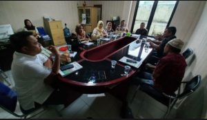 Gelar Rapat Internal, Komisi II DPRD Kabupaten Gorontalo Bahas Ranperda Pengelolaan Keuangan Daerah