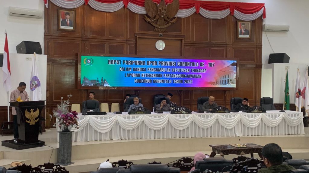 Main Game Saat Paripurna, Nurain : Ada Yang Tidur Pak Erwin Ismail, Kenapa Tidak Disoroti..?