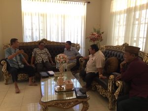 Rustam Akili Mendadak Temui Sejumlah Tokoh Adat Gorontalo, Bahas Apa.?