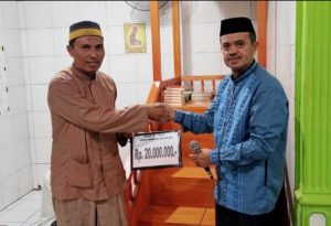 Tim 3 Safari Ramadan di Pimpin Sekda Iskandar Datau, Serahkan Dana Hiba Ke Masjid Al-Iklas