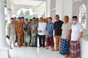 Usai Melaksanakan Salat di Mesjid Al-Amanah Bupati Saipul, Berpesan Selalu Menjaga Dan Makmurkan Masjid