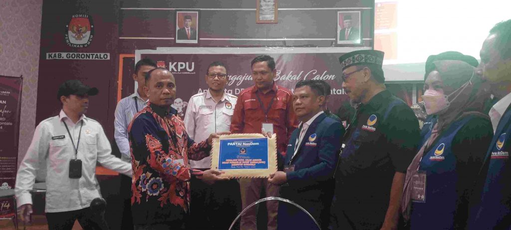 Berkas Bacalegnya Dinyatakan Lengkap Oleh KPU, NasDem Kabupaten Gorontalo Optimis Menang