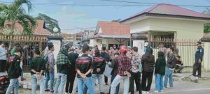 Gelar Aksi, AMMPG Minta Kapolres Gorontalo Evaluasi Semua Kapolsek