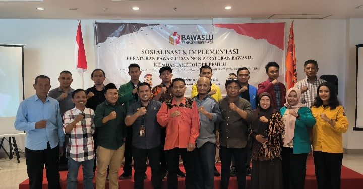 Hadirkan Tokoh Masyarakat, Bawaslu Kabupaten Gorontalo Sosialisasikan Pemilu Serentak 2024