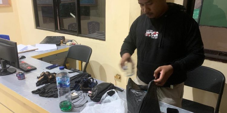 Seorang SPG Kritis Diduga Bakar diri sendiri