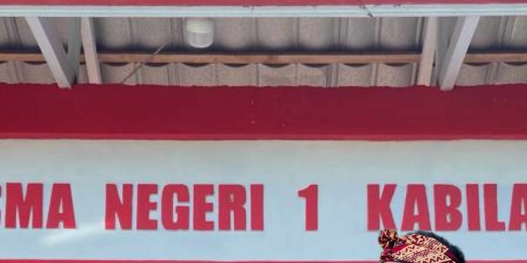 Buntut Kasus di SMA Negeri 1 Kabila,Frangki Max : Copot Saja Kepala Sekolahnya