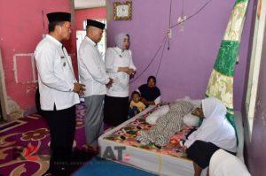 Kunjuangan ke Popayato, Plt Bupati Pohuwato Luangkan Waktu Kerumah Duka Almarhum Ahmad Yonu