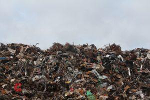 Pentingnya Kolaborasi untuk Mengatasi Masalah Sampah di Gorontalo