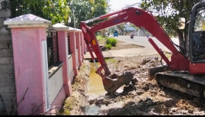 Tanpa Retorika, YR Team dan Penambang Lokal Lanjutkan Aksi Nyata Bantu Petani Duhiadaa