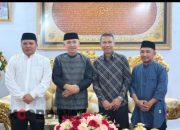 Putra Daerah Paguat Bersinar, Sekjen PSSI Yunus Nusi Disambut Bupati Pohuwato Saat Lebaran